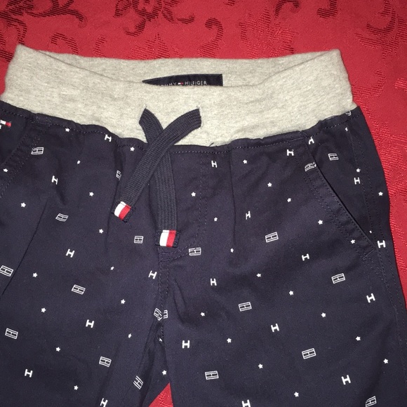 Tommy Hilfiger Boys Shorts - Picture 7 of 7